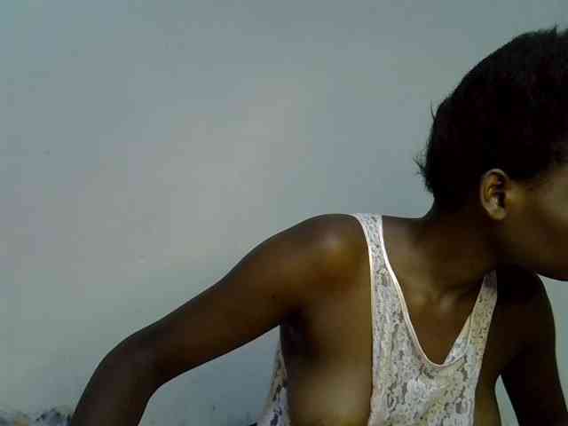 Cute-aliyah webcam