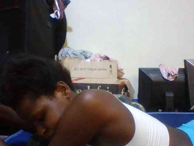 Cute-aliyah webcam