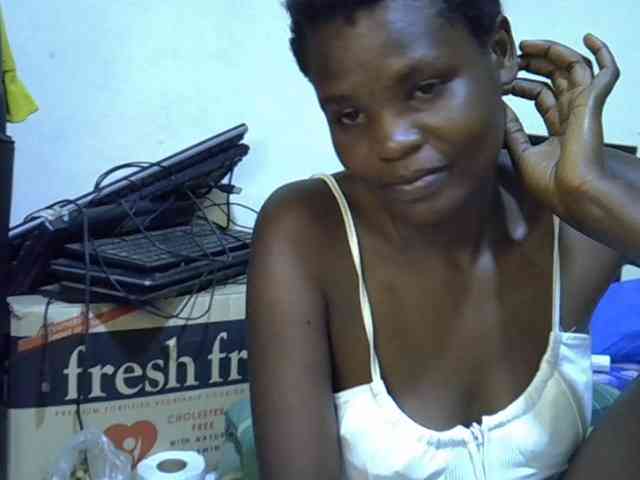 Cute-aliyah webcam