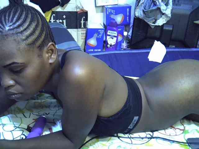 Cute-aliyah webcam