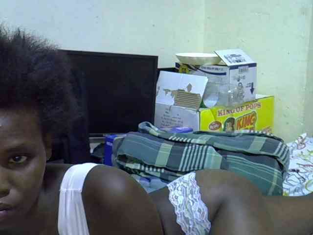 Cute-aliyah webcam
