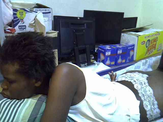 Cute-aliyah webcam