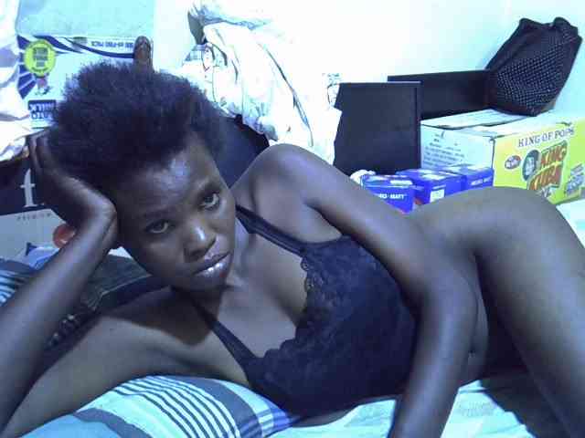 Cute-aliyah webcam