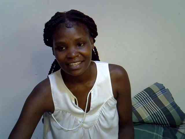 Cute-aliyah webcam