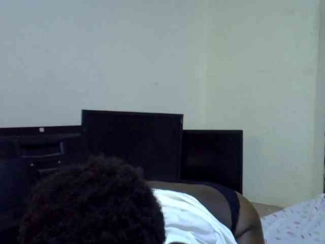 Cute-aliyah webcam