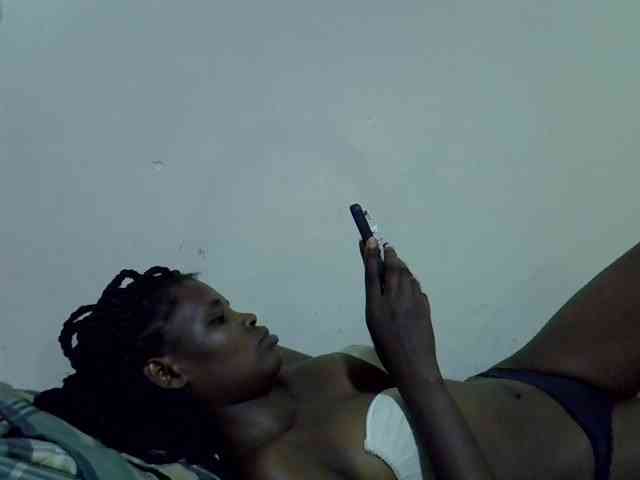 Cute-aliyah webcam