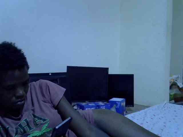 Cute-aliyah webcam
