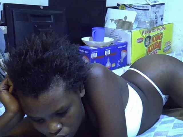 Cute-aliyah webcam