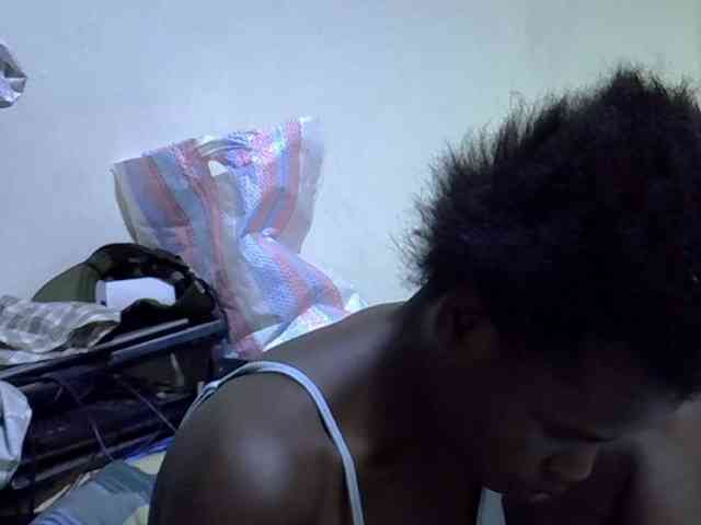 Cute-aliyah webcam