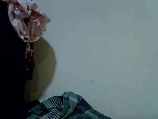 Cute-aliyah webcam