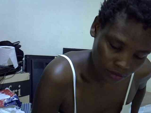 Cute-aliyah webcam