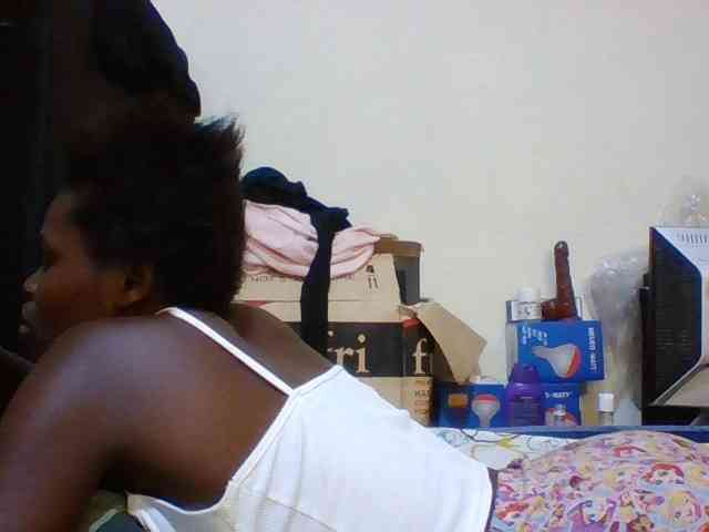 Cute-aliyah webcam