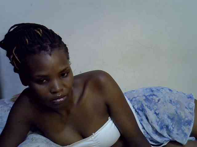Cute-aliyah webcam