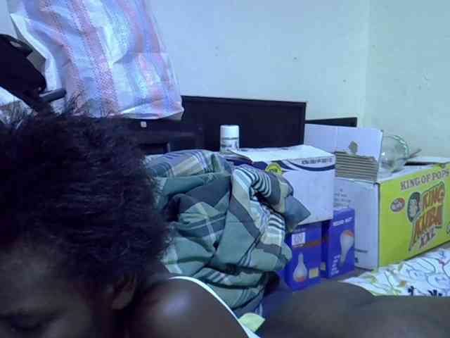 Cute-aliyah webcam