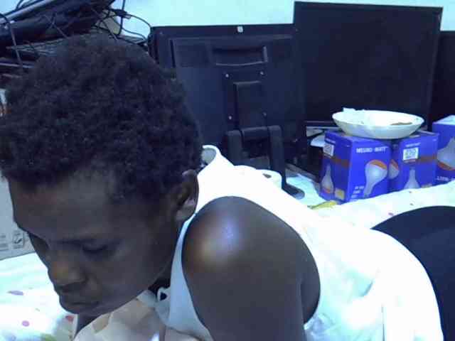 Cute-aliyah webcam