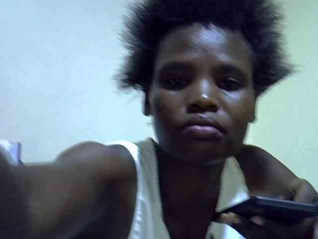 Cute-aliyah webcam