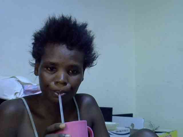 Cute-aliyah webcam