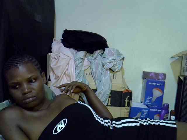 Cute-aliyah webcam