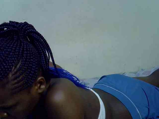 Cute-aliyah webcam