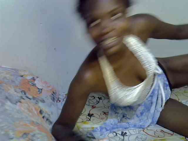 Cute-aliyah webcam