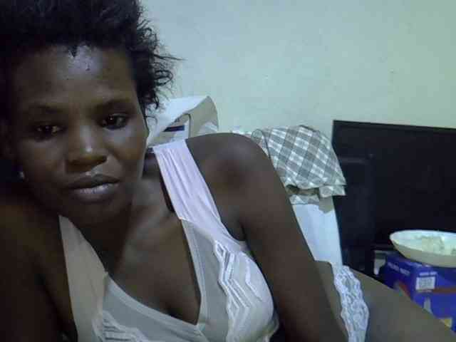 Cute-aliyah webcam