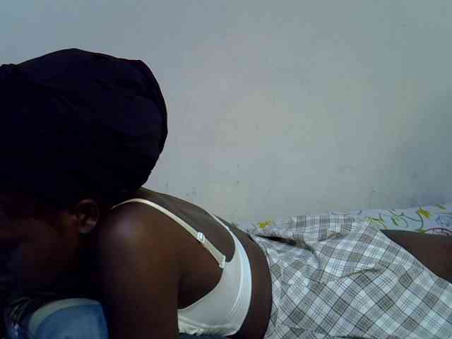 Cute-aliyah webcam