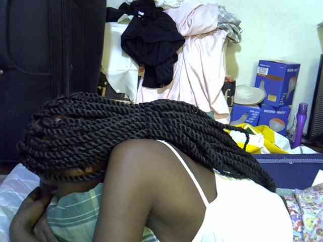 Cute-aliyah Live Webcam on BongaCams