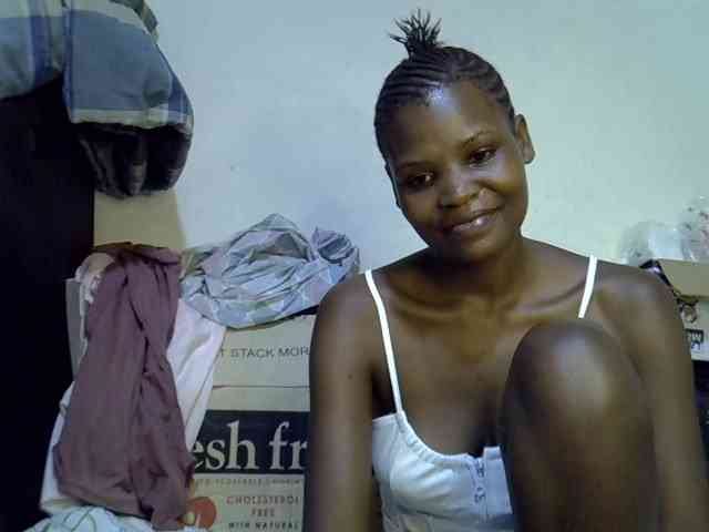 Cute-aliyah webcam