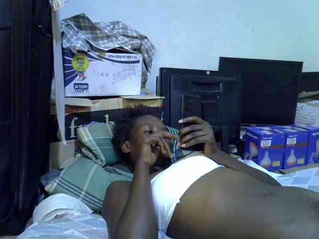 Cute-aliyah webcam