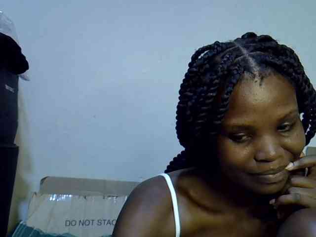 Cute-aliyah webcam