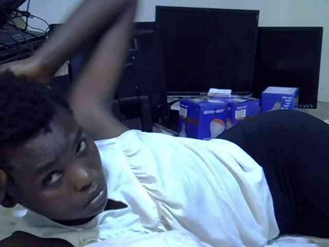 Cute-aliyah webcam