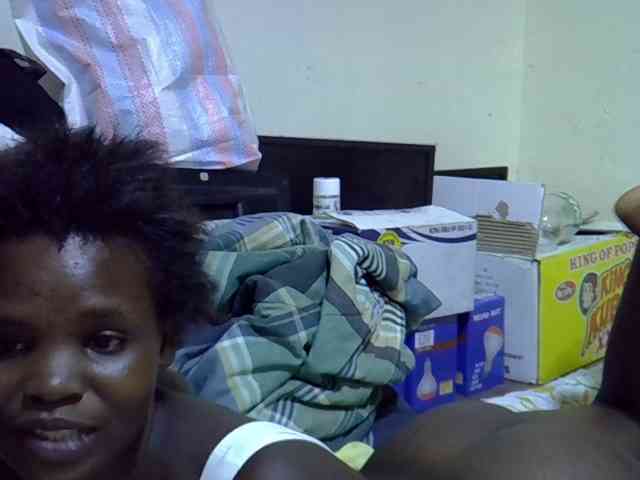 Cute-aliyah webcam