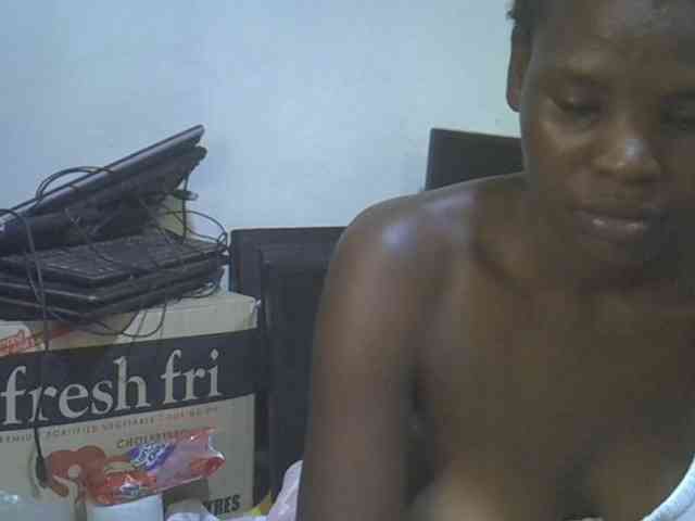 Cute-aliyah webcam
