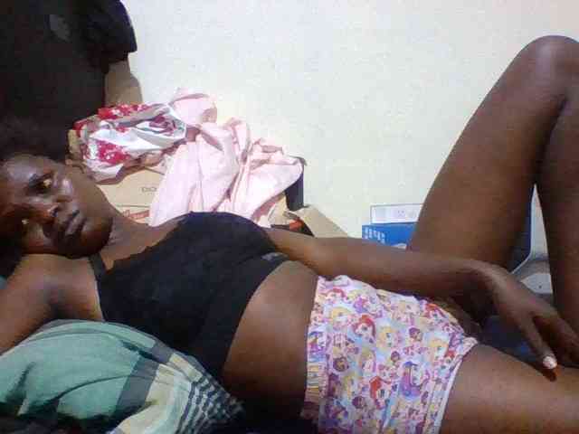 Cute-aliyah webcam