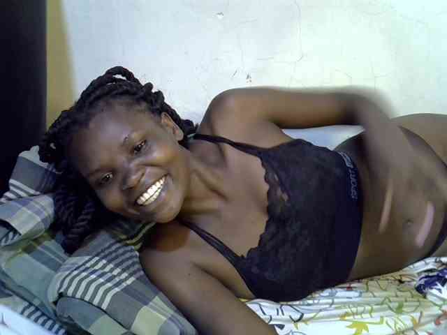 Cute-aliyah webcam