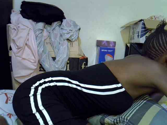 Cute-aliyah webcam