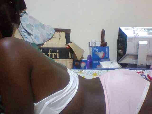 Cute-aliyah webcam