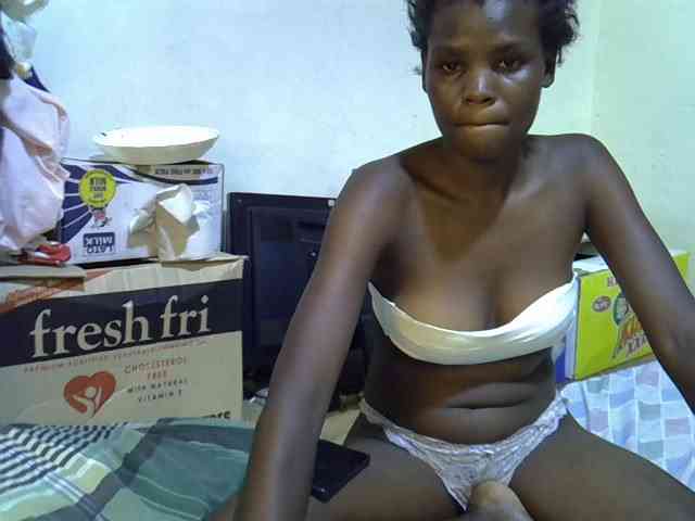 Cute-aliyah webcam