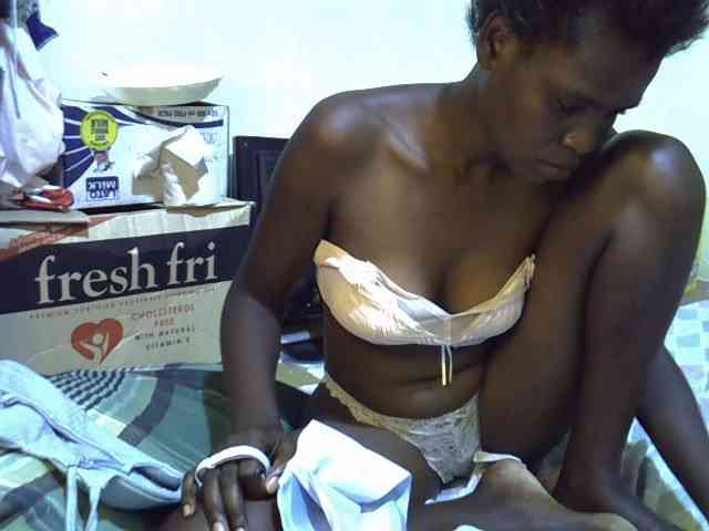 Cute-aliyah webcam