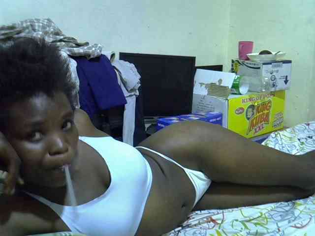 Cute-aliyah webcam