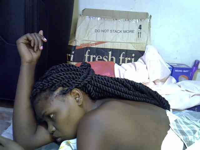 Cute-aliyah webcam