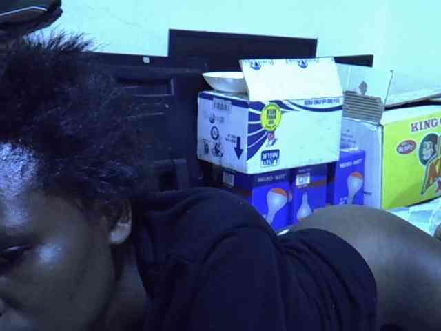 Cute-aliyah webcam
