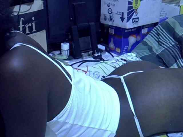 Cute-aliyah webcam