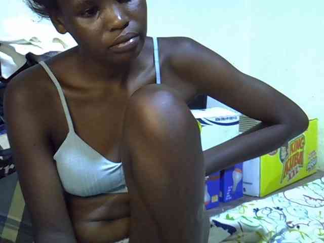Cute-aliyah webcam