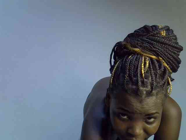 Cute-aliyah webcam