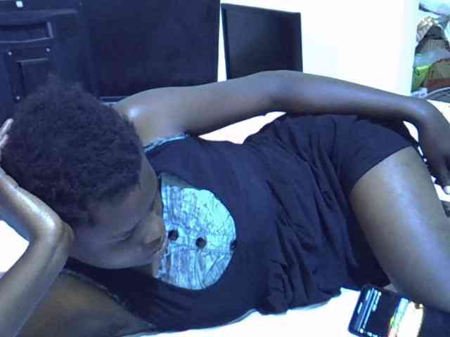 Cute-aliyah webcam