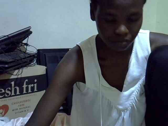 Cute-aliyah webcam