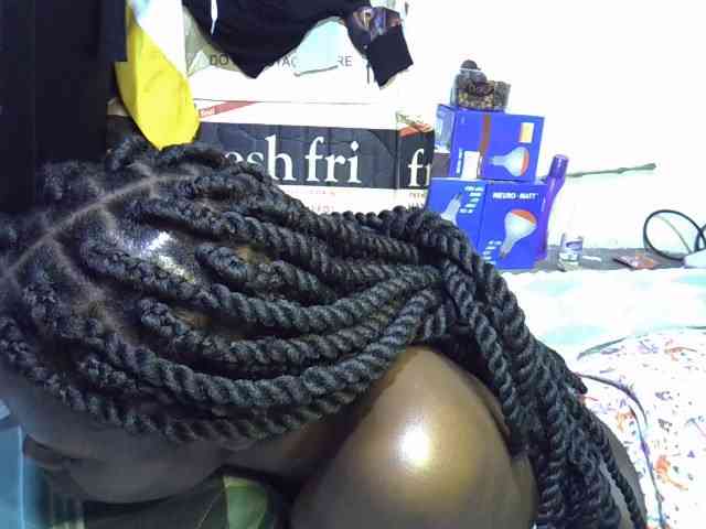 Cute-aliyah webcam