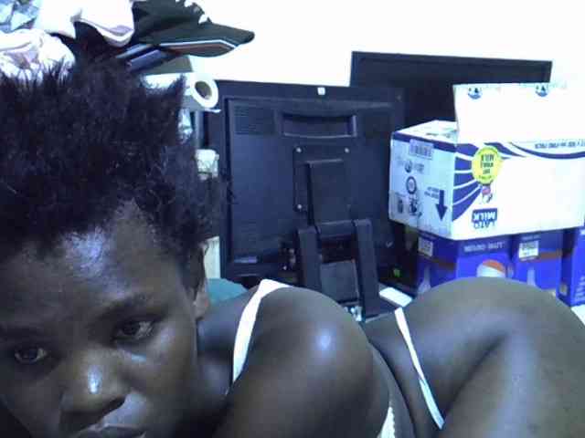 Cute-aliyah webcam