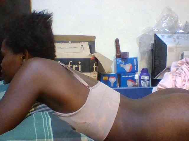 Cute-aliyah webcam
